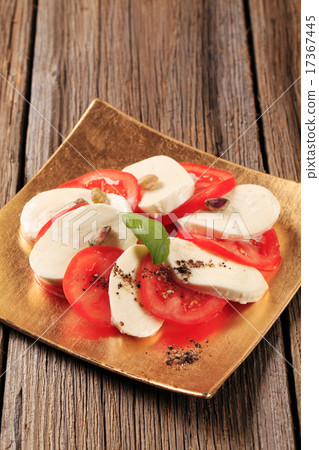 Caprese salad Caprese salad 17367445