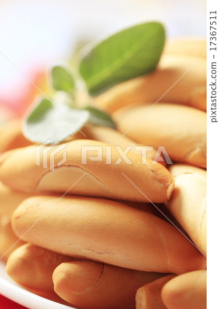 Small white rolls 17367511