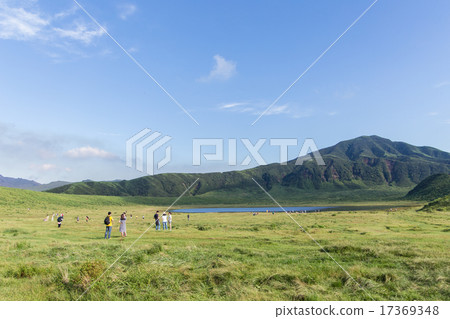 Grassland grass Senryagahama 17369348