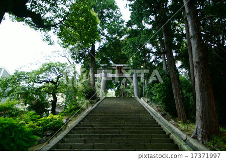 Izuyama神社 17371997