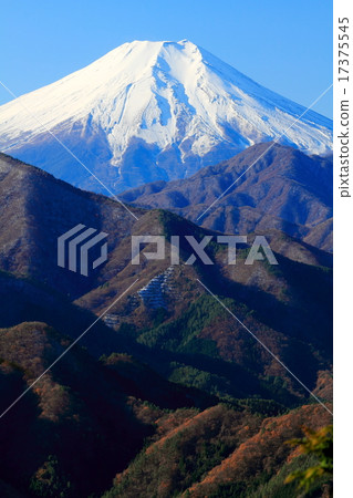 Fuji seen from Otsuki-shi / Takahata-yama Fuji seen from Otsuki-shi / Takahata-yama 17375545