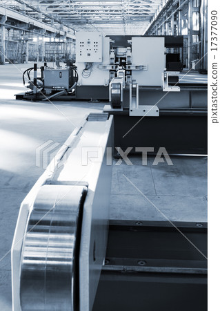 new modern workshop 17377090