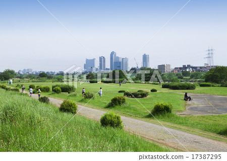 Tama River Amusement Park 17387295