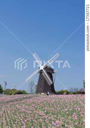 Hanafu Memorial Park Hill of Windmill of Tsurumi Greenland 17387721