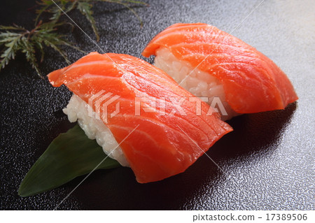Salmon sushi 17389506
