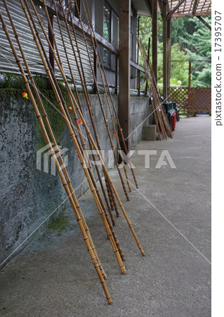 虹鱒釣魚竿 17395707