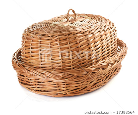 wicker basket isolated on white 17398564