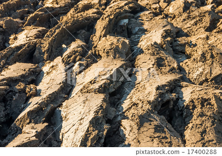 Arable land  17400288