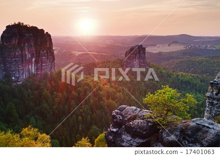 Popular climbers resort in Saxony park, Germany. 17401063
