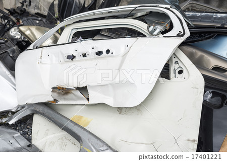 Car junk yard 17401221