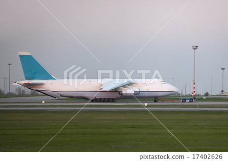 Cargo plane 17402626