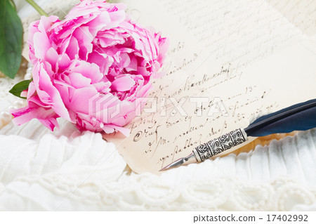 quill pen and antique letters quill pen and antique letters 17402992