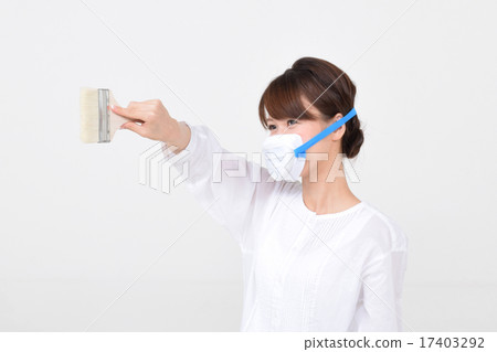 有防毒面具的一名婦女 有防毒面具的一名婦女 17403292