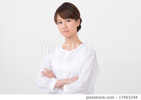 有武器的婦女 有武器的婦女 17403294