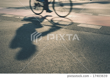Cyclist 17403639