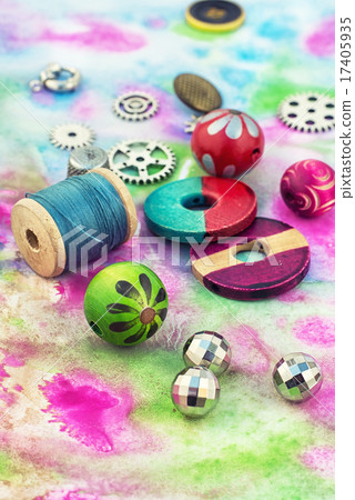 constituent elements for the assembly of beads 17405935