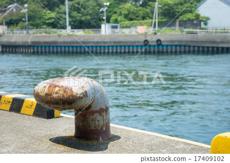 The ship pillar of Numazu Port The ship pillar of Numazu Port 17409102