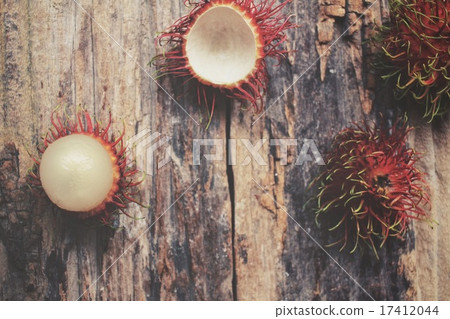 Sweet fruits rambutan Sweet fruits rambutan 17412044
