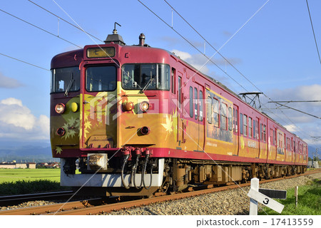 Hokuriku Ordinary Train 415 Series Hasegawa Seki wrapping 17413559