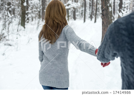 Portrait of happy couple in winter park 17414986