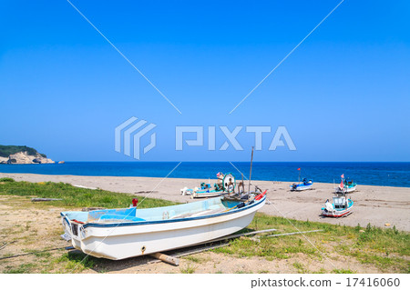 Noto peninsula Okawahama coast of summer Noto peninsula Okawahama coast of summer 17416060