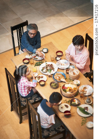 Family friends with meals Family friends with meals 17417216