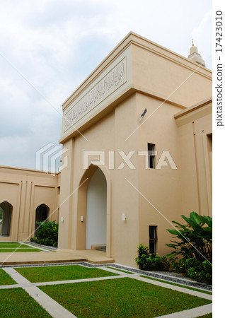 Tengku Ampuan Jemaah Mosque in Selangor, Malaysia 17423010