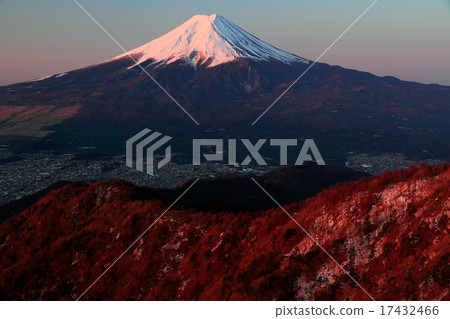 Fuji in the morning seen from Mitsubashi 17432466