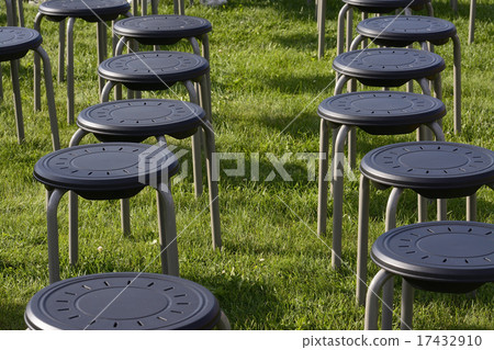 戶外活動的圓椅 戶外活動的圓椅 17432910