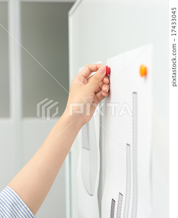 材料 17433045