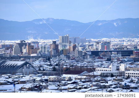 Nagaoka city center snowy day 17436091