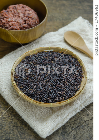 Riceberry rice 17436963