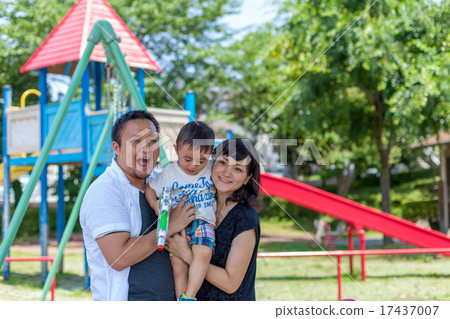 Family photo Family photo 17437007