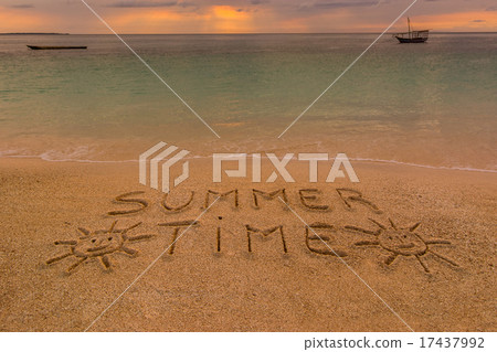 Summer time beach 17437992