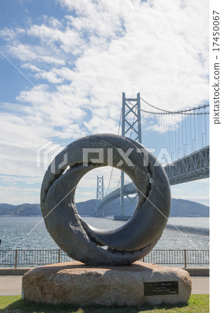 Akashi Kaikyo Bridge and dream lens seen from Maiko Park 17450067