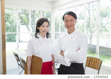 Middle couple of cook clothes Middle couple of cook clothes 17450561