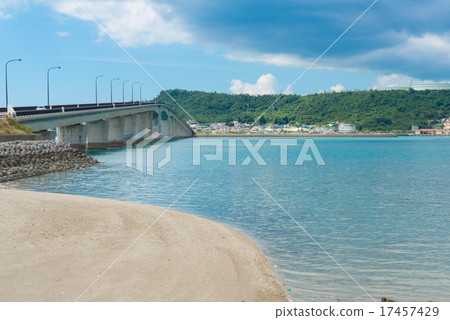 沖繩縣Hamahigajima Hama Higa Bridge 17457429
