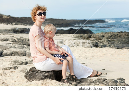 family at the hawaiian beach family at the hawaiian beach 17459373