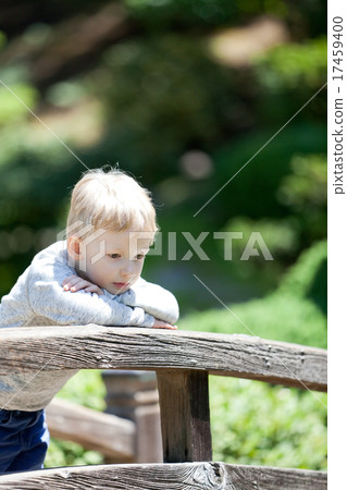 sad child outdoors sad child outdoors 17459400
