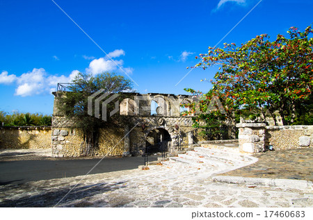 Altos de Chavon 17460683