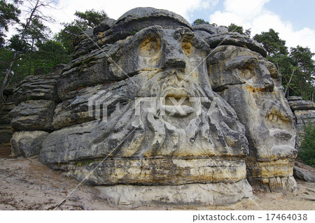 Heads of Devils 17464038