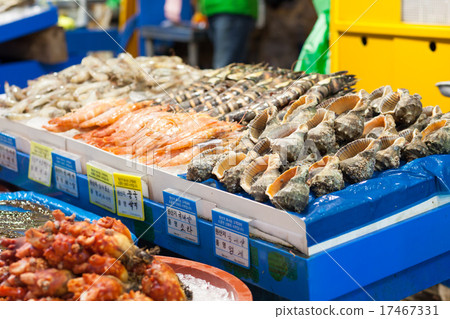 Sea food at fish market, Seoul Sea food at fish market, Seoul 17467331