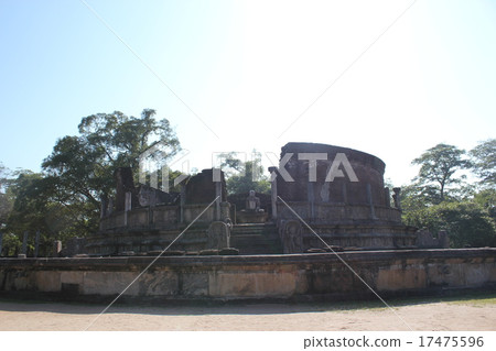 Polonnaruwa remains Polonnaruwa remains 17475596
