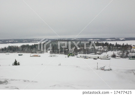 Great Slave Lake in winter Great Slave Lake in winter 17477425