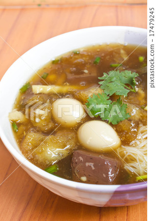 Fish maw and crab meat and mushroom. 17479245