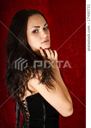 girl 17480731