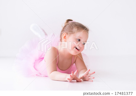 Little ballerina in pink tutu Little ballerina in pink tutu 17481377