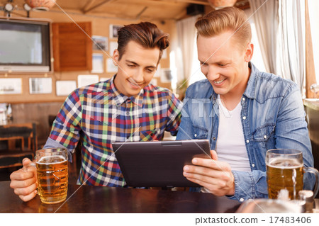 Nice friends drinking beer Nice friends drinking beer 17483406