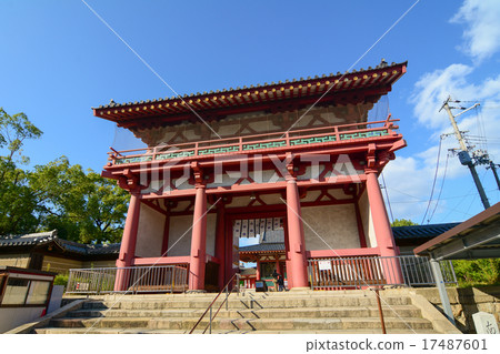 Shitennoji Temple in Osaka, Japan Shitennoji Temple in Osaka, Japan 17487601