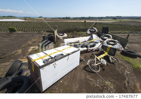 Illegally dumped household goods Illegally dumped household goods 17487677